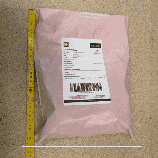 Longest point of a satchel being measured